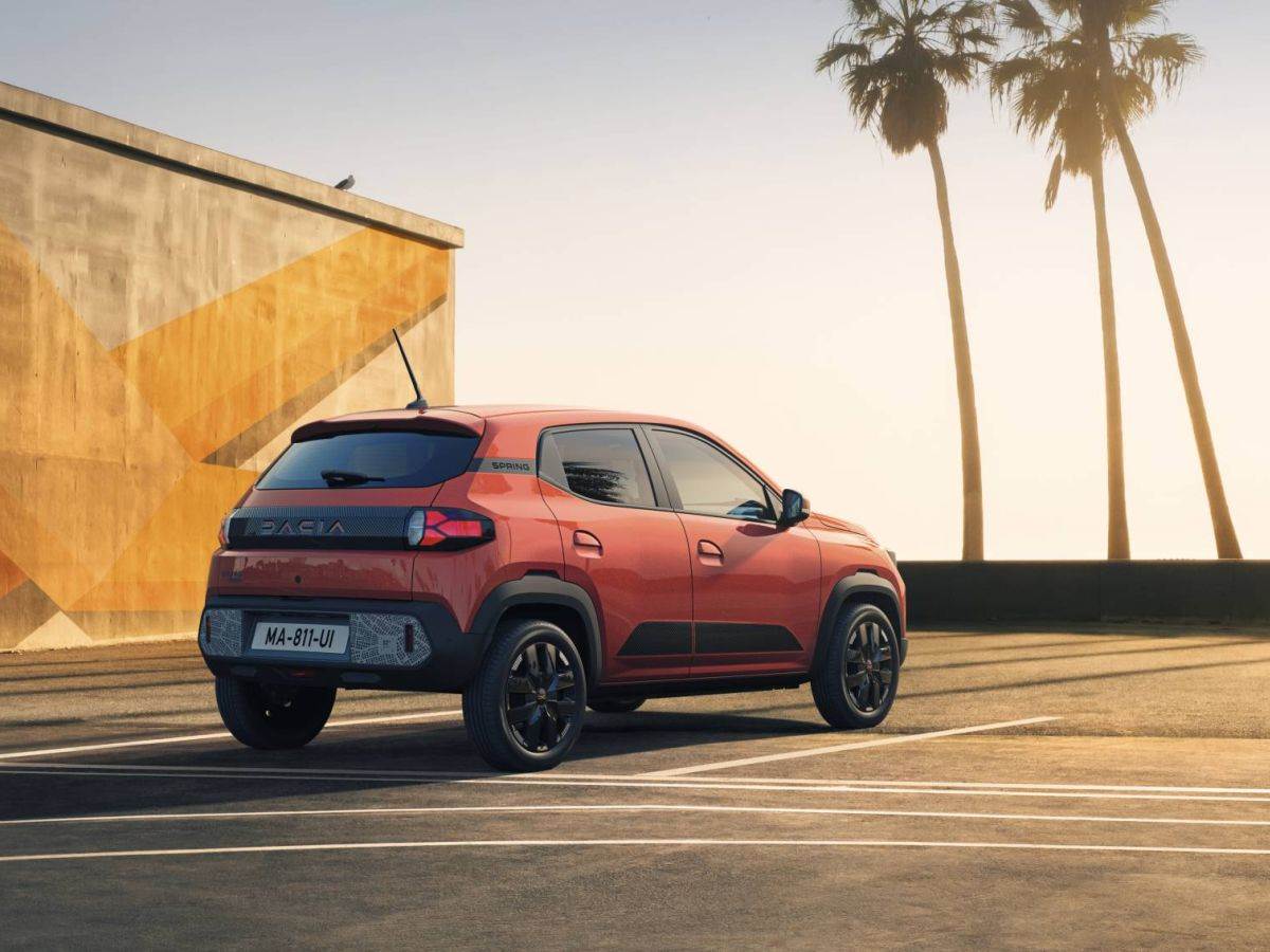 Dacia SPRING _ Foto Dacia (2).jpg Dacia SPRING _ Foto Dacia (2).jpg