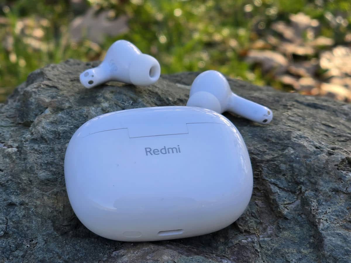  Redmi Buds 5 Pro dizajn 2.jpg - SmartLife / Ilija Baošić 