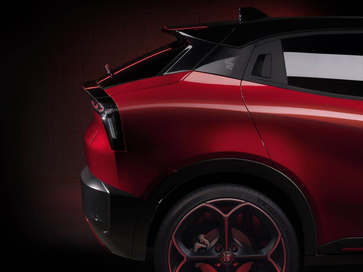 Alfa Romeo Milano _ Foto Alfa Romeo (14).jpg - Alfa Romeo   Alfa Romeo Milano _ Foto Alfa Romeo (14).jpg - Alfa Romeo