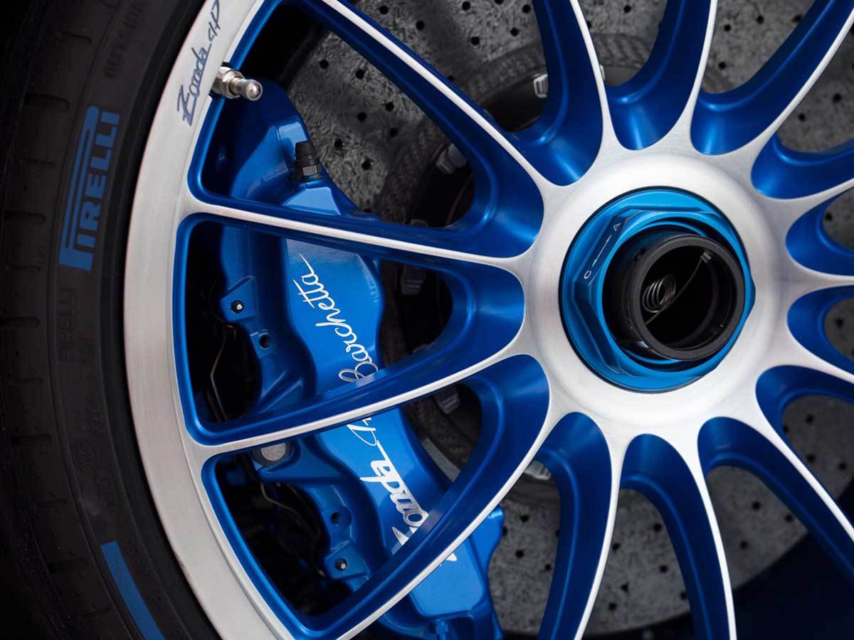  Pagani Zonda HP Barchetta 2.jpg - Pagani 