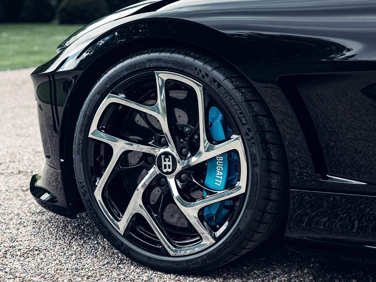 Bugatti La Voiture Noire 4.jpg   Bugatti La Voiture Noire 4.jpg