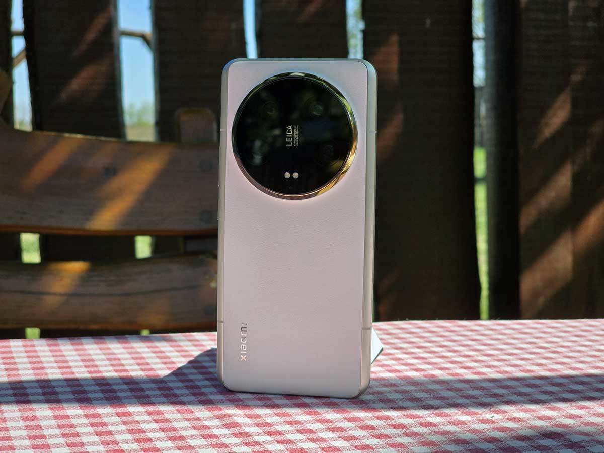 Xiaomi 14 Ultra izgled Xiaomi 14 Ultra izgled
