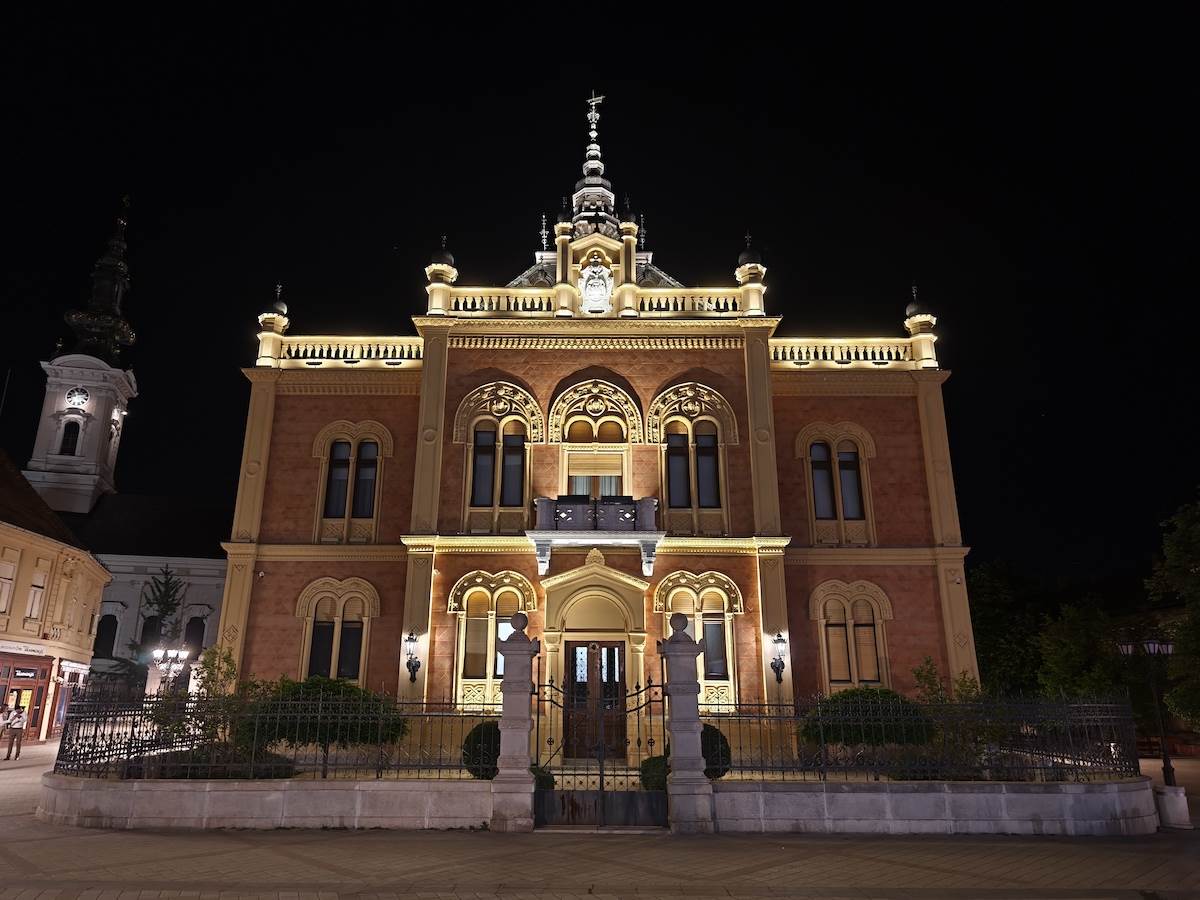  Xiaomi 14 Ultra kamera noć 7.jpg 