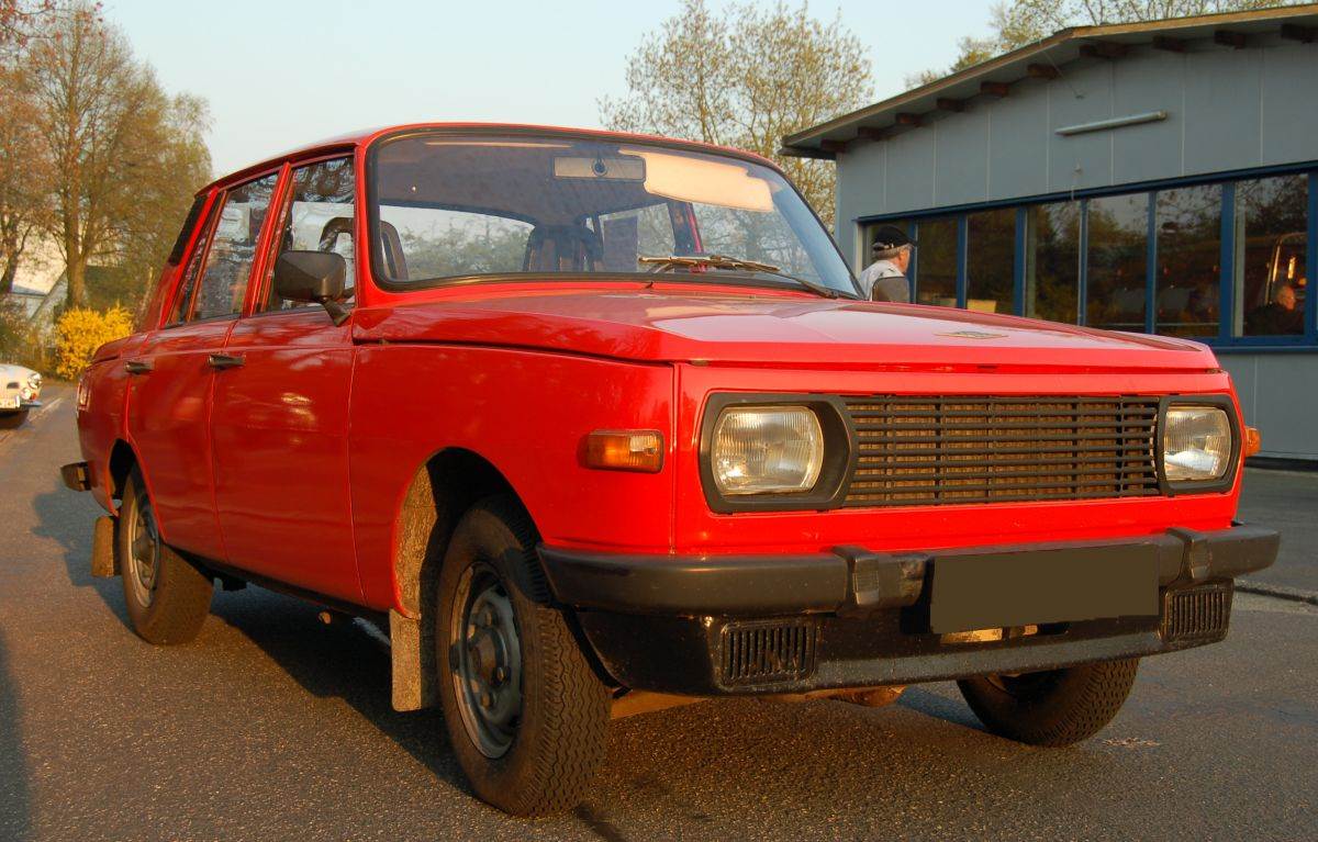 6 Wartburg 353 _ Foto Wikimedia Huhu Uet.jpg - Wikimedia / Huhu Uet   6 Wartburg 353 _ Foto Wikimedia Huhu Uet.jpg - Wikimedia / Huhu Uet