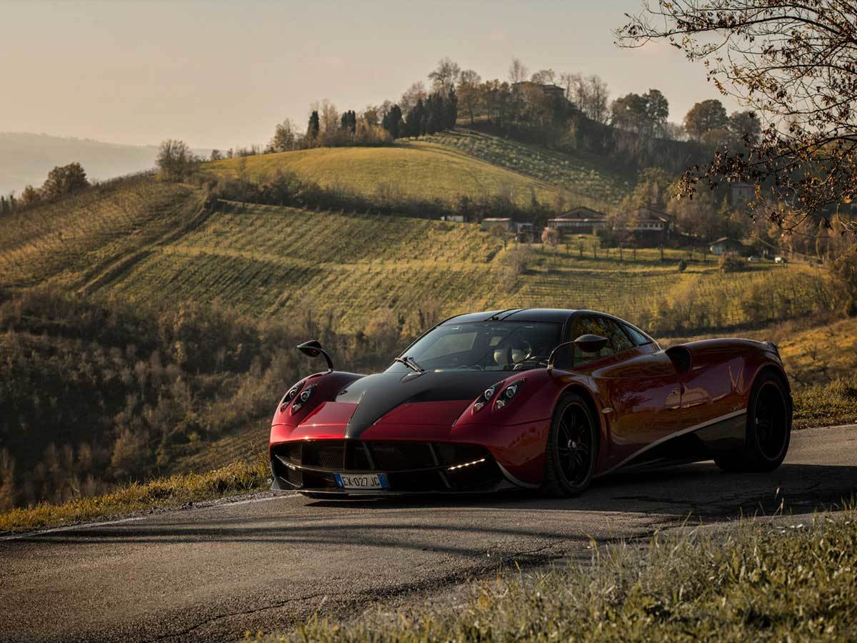  Pagani Huayra - Pagani 