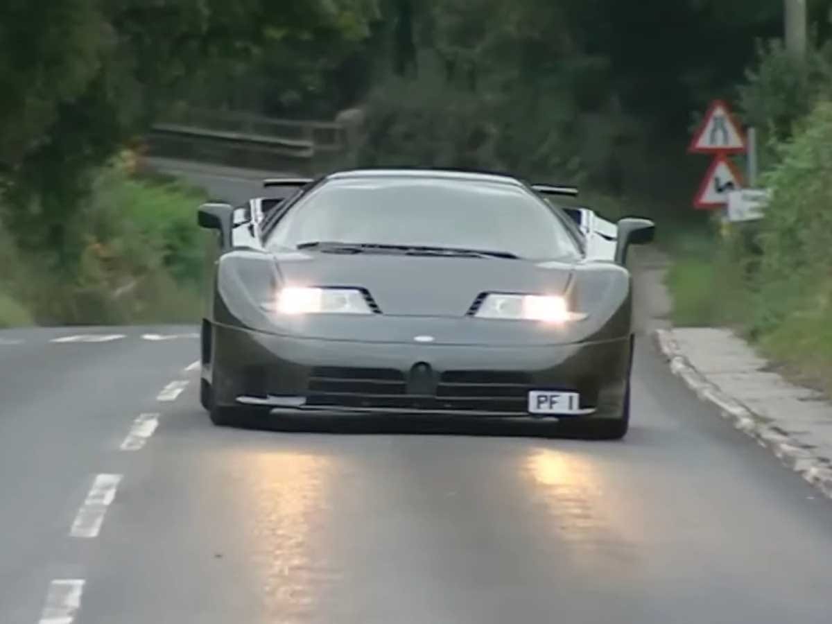  Bugatti EB110 - YouTube / Fift Gear 