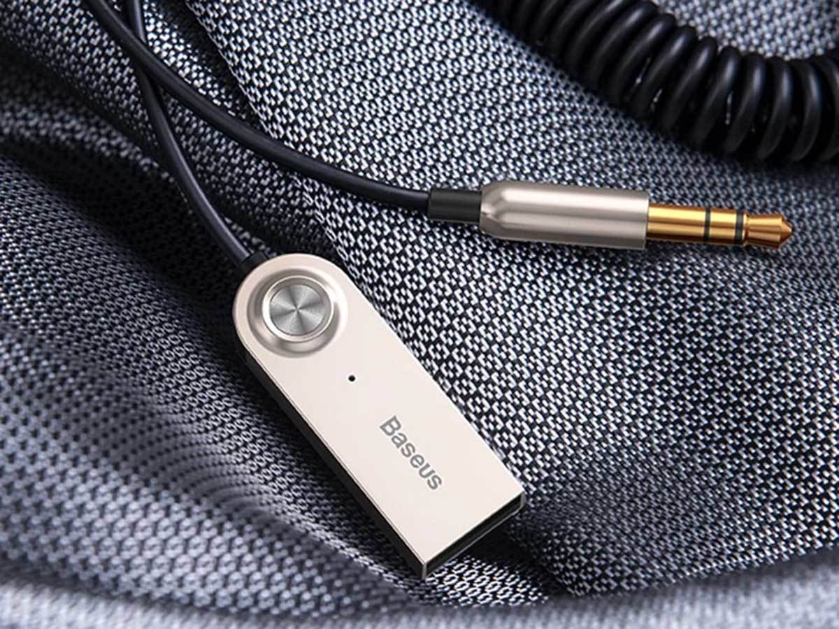 Bluetooth adapter za automobil Bluetooth adapter za automobil