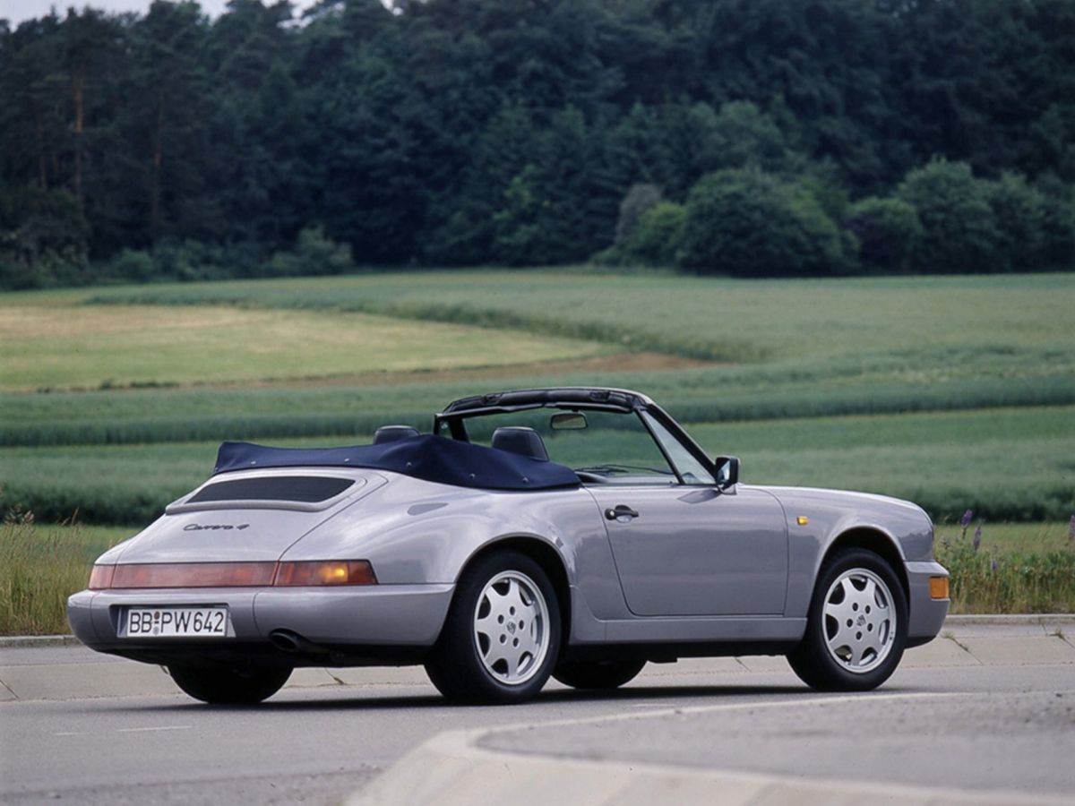  8 Porsche 911 Cabriolet (964) - 1990 _ Foto Porsche.jpg - Porsche 
