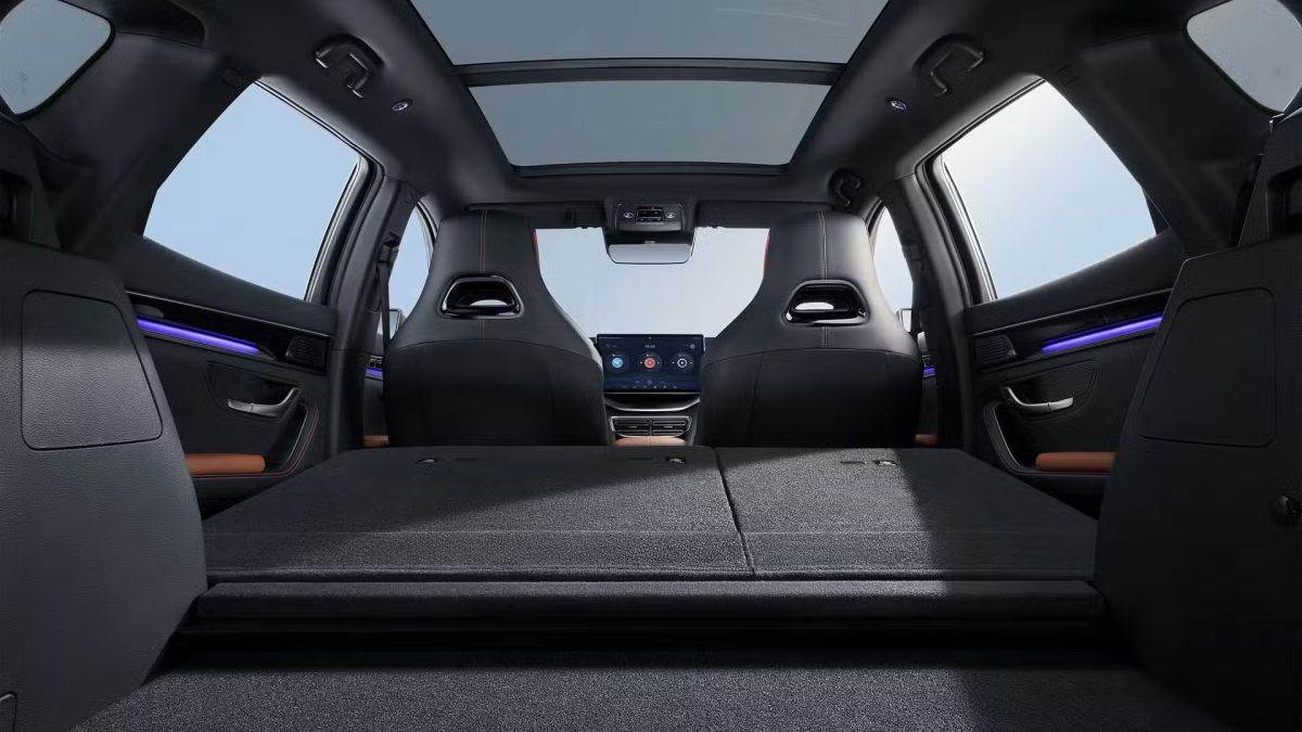  BYD Seal U DM-i _ plug-in hibrid SUV _ Foto BYD (12).jpg - BYD 