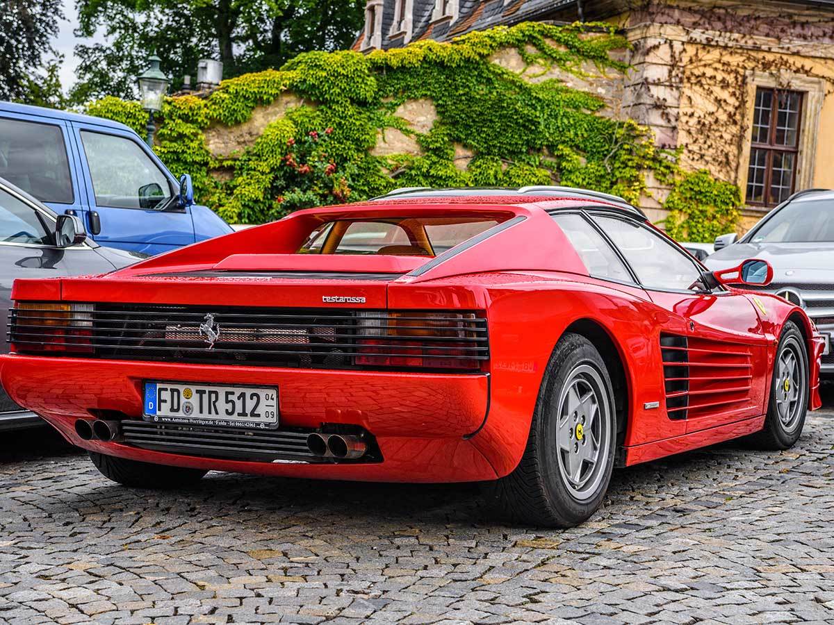  Ferrari Testarossa 