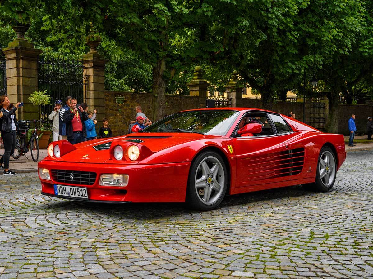  Ferrari Testarossa 1 - Shutterstock / Dmitry Eagle Orlov 
