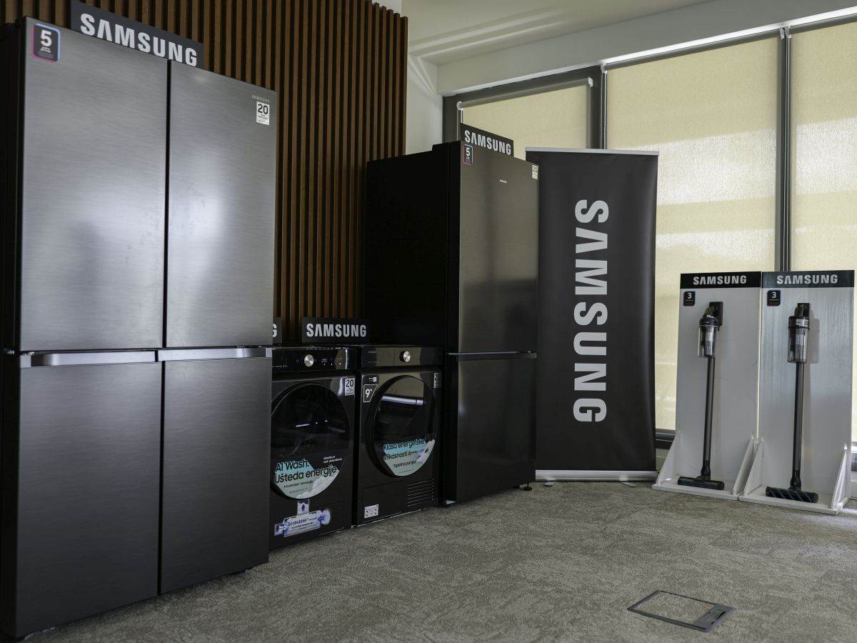 Samsung _ televizori i kućni aparati _ Foto Aleksej Nešović (4).jpg   Samsung _ televizori i kućni aparati _ Foto Aleksej Nešović (4).jpg