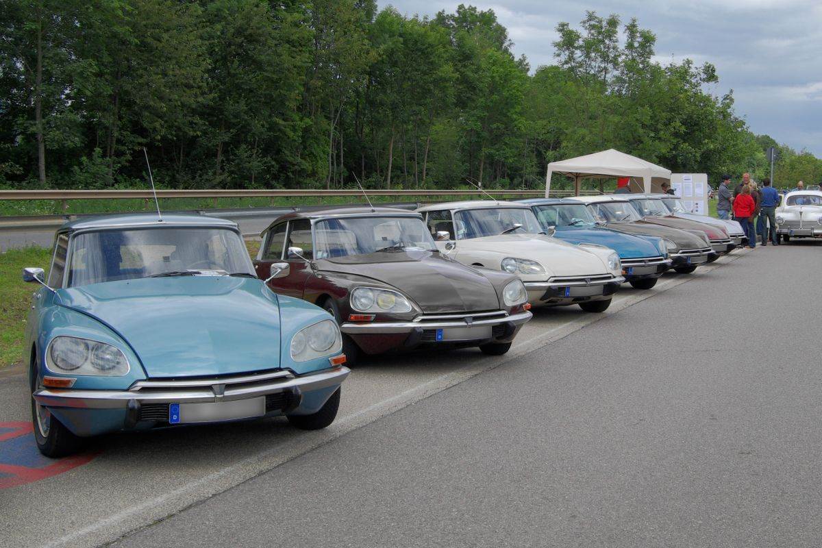  1 Citroen DS Ajkula _ Foto Wikimedia Berthold Werner.jpg - Wikimedia / Berthold Werner 