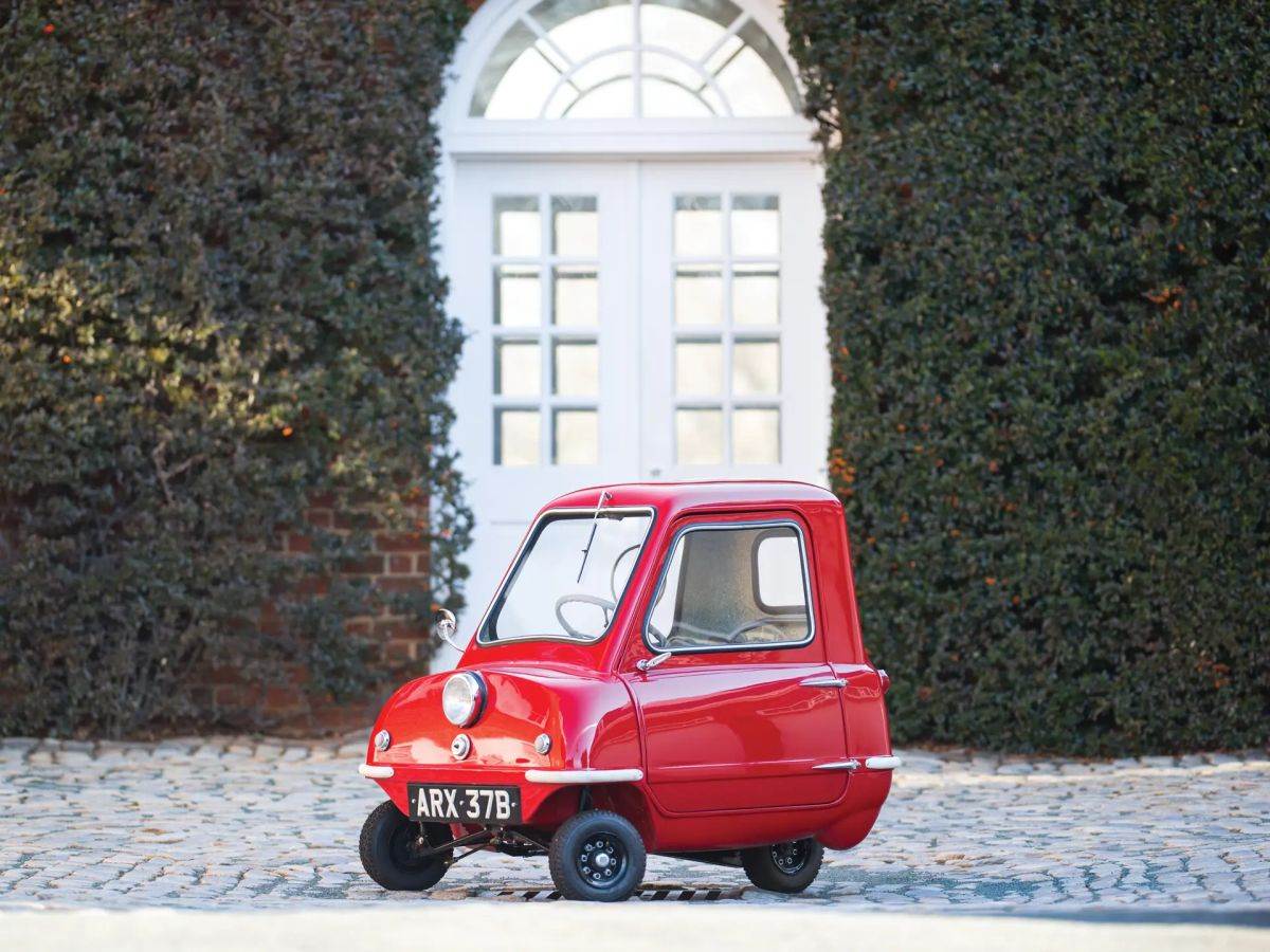 Peel P50 prodat na aukciji za 176.000 dolara _ Foto PrtScr Greg Keysar RM Sotheby's.jpg   Peel P50 prodat na aukciji za 176.000 dolara _ Foto PrtScr Greg Keysar RM Sotheby's.jpg