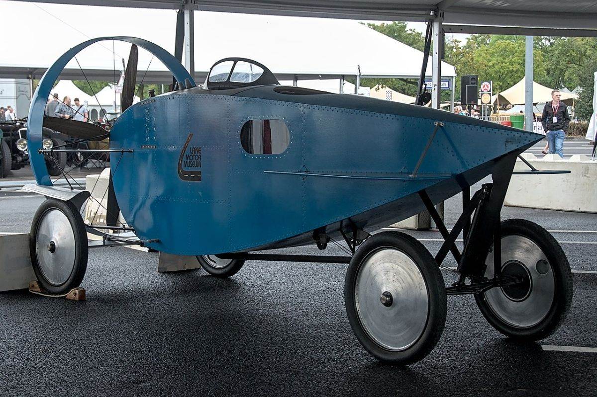  4 Leyat Helica 1921 _ aeromobil _ Wikimedia Alexander Migl.jpg - Wikimedia / Alexander Migl 