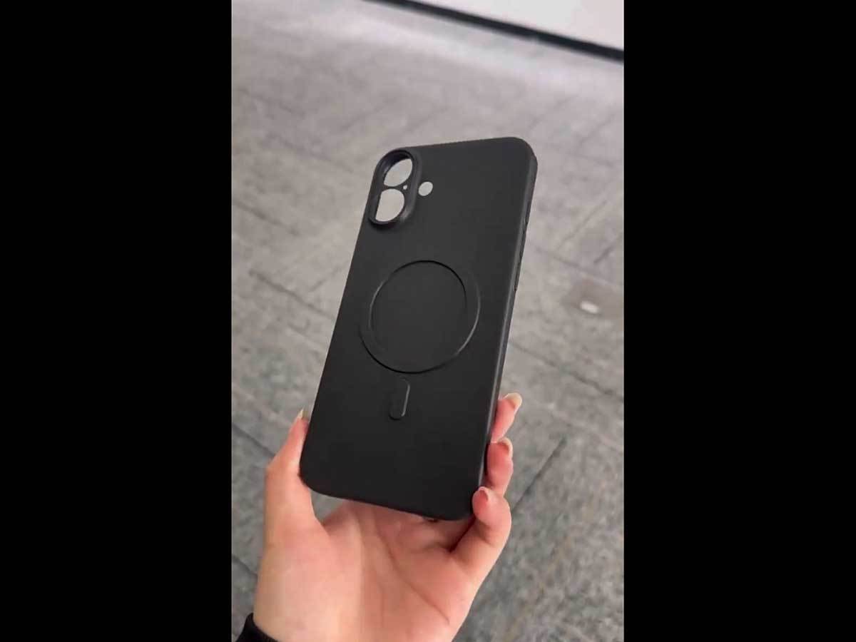  iPhone 16 4.jpg - X / UniverseIce 