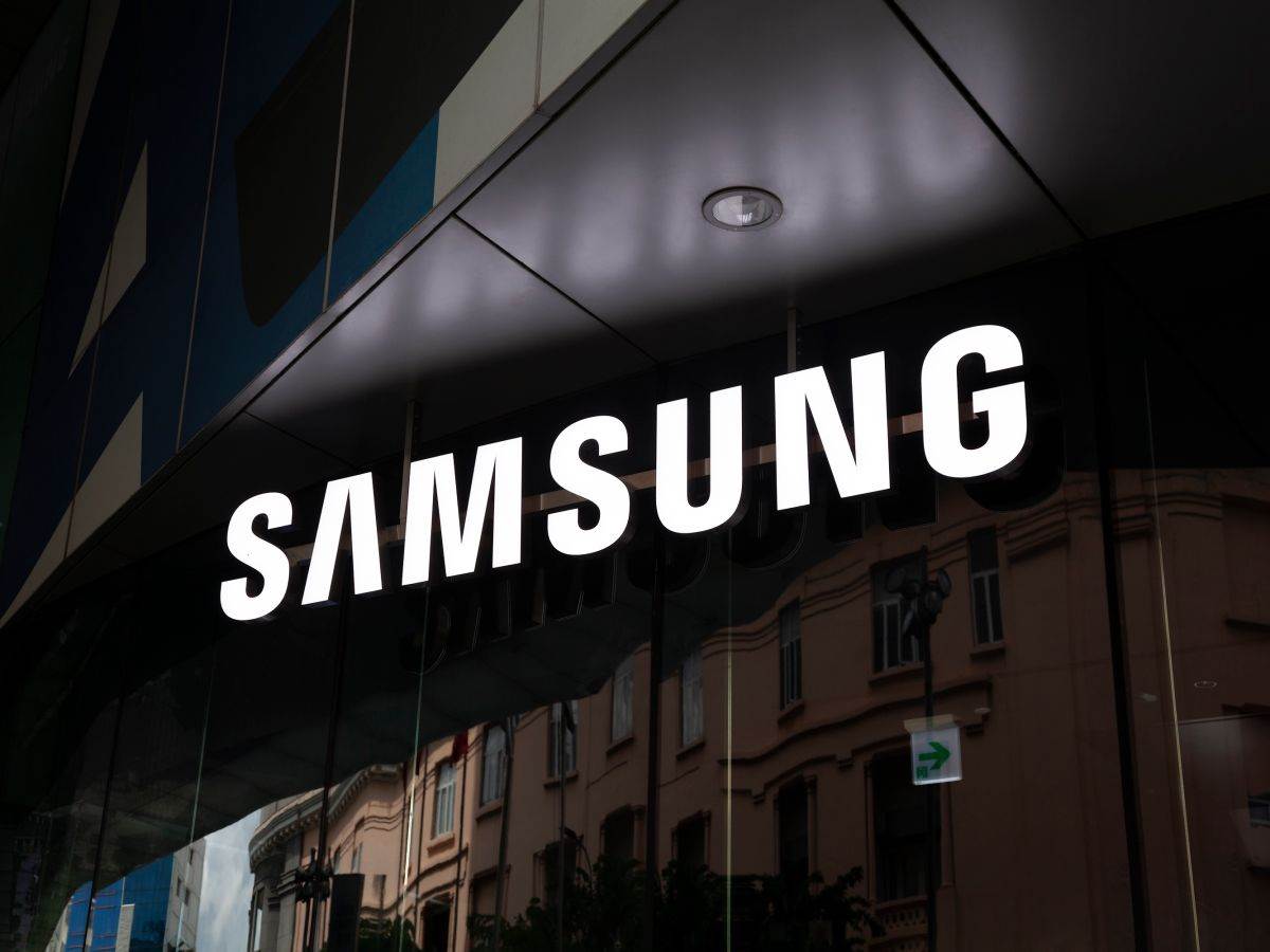 Samsung logo _ Foto Shutterstock.jpg Samsung logo _ Foto Shutterstock.jpg