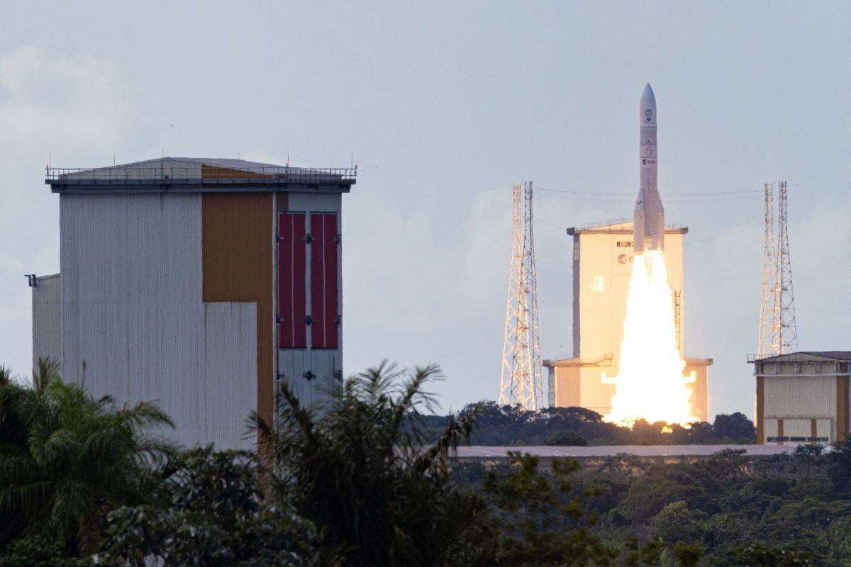Ariane 6 _ raketa _ lansiranje _ Evropska Svemirska Agencija ESA _ Foto Profimedia (2).jpg Ariane 6 _ raketa _ lansiranje _ Evropska Svemirska Agencija ESA _ Foto Profimedia (2).jpg