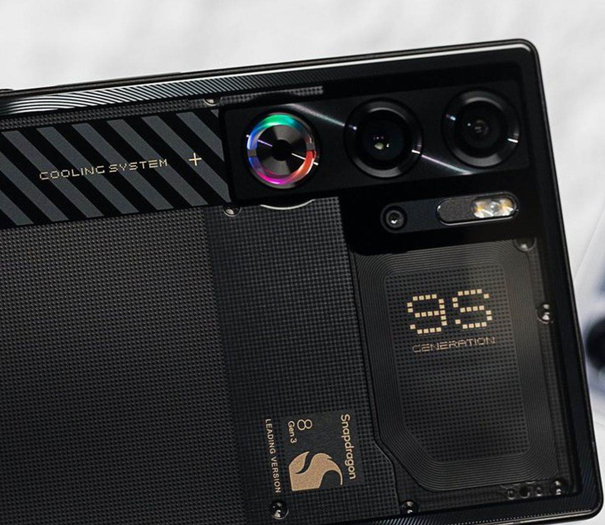 Red Magic 9S Pro _ Foto Nubia (3).jpg - Nubia   Red Magic 9S Pro _ Foto Nubia (3).jpg - Nubia