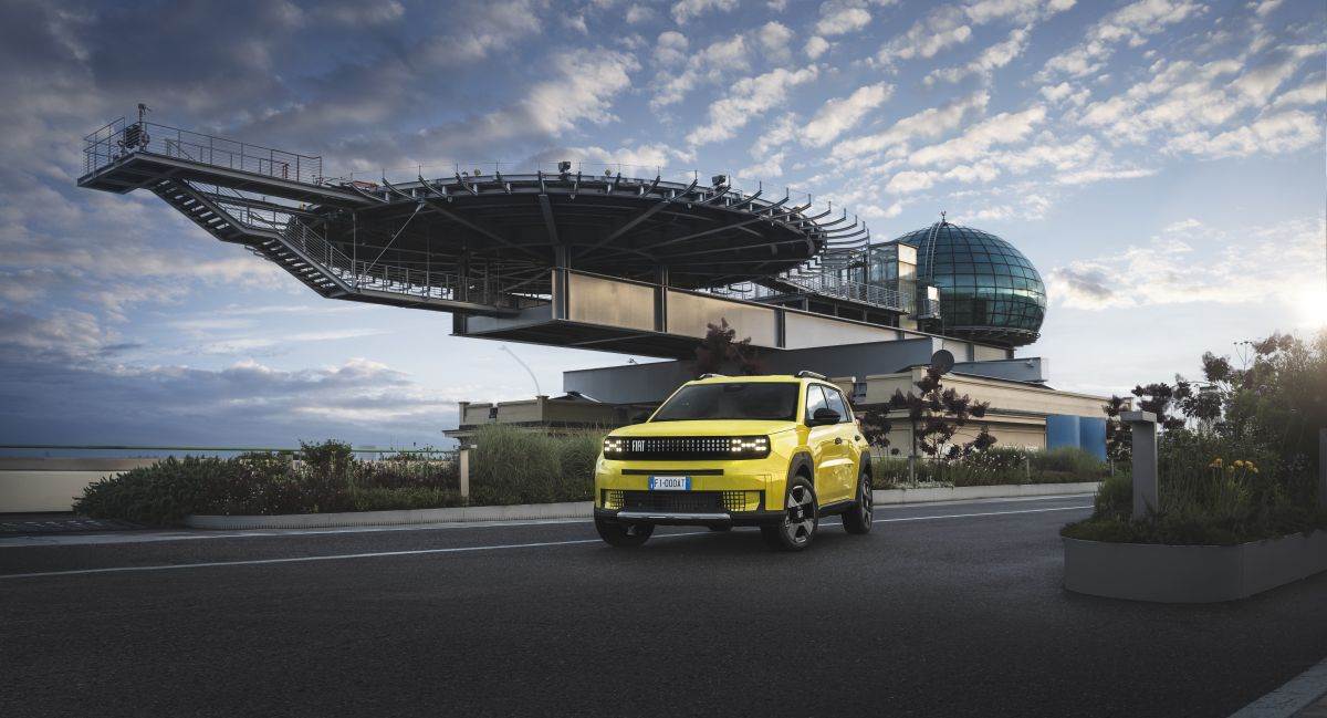 FIAT Grande Panda _ električni automobil _ spoljašnjost _ vožnja _ Foto Stellantis FIAT (14).jpg - Stellantis / Fiat   FIAT Grande Panda _ električni automobil _ spoljašnjost _ vožnja _ Foto Stellantis FIAT (14).jpg - Stellantis / Fiat