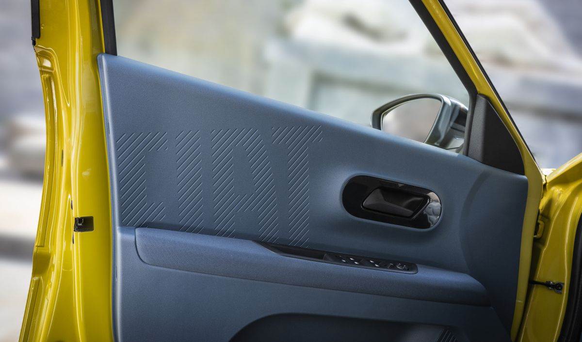 FIAT Grande Panda _ električni automobil _ unutrašnjost _ Foto Stellantis FIAT (2).jpg - Stellantis / Fiat   FIAT Grande Panda _ električni automobil _ unutrašnjost _ Foto Stellantis FIAT (2).jpg - Stellantis / Fiat