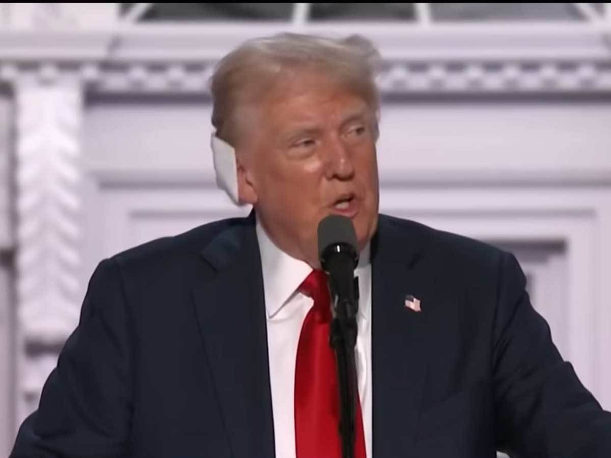 Donald Tramp nakon pokušaja atentata Donald Tramp nakon pokušaja atentata
