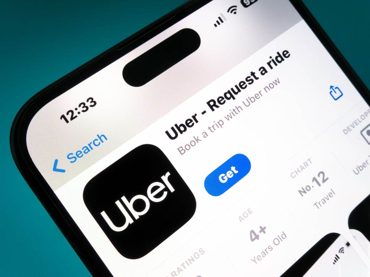 Uber, aplikacija _ Foto Shutterstock.jpg   Uber, aplikacija _ Foto Shutterstock.jpg