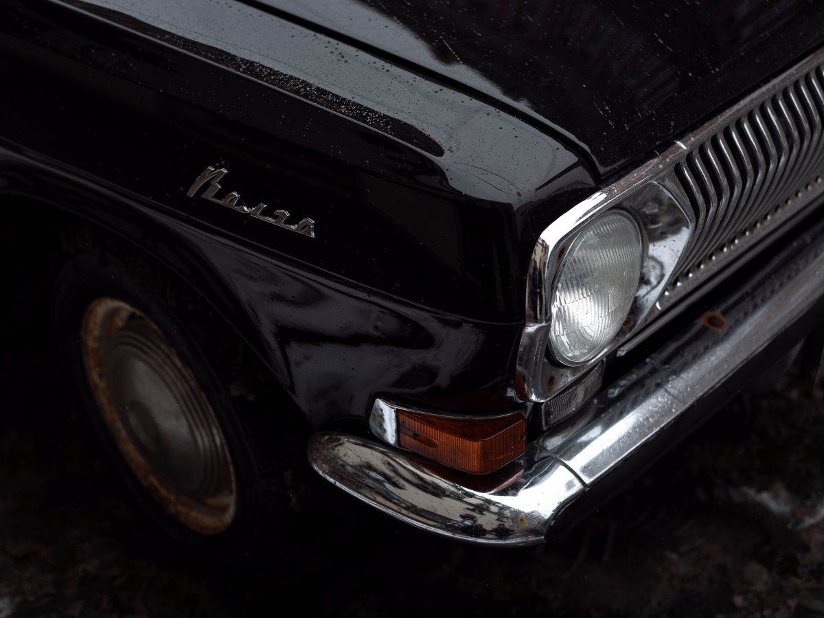 Volga _ automobil _ Foto Shutterstock.jpg   Volga _ automobil _ Foto Shutterstock.jpg