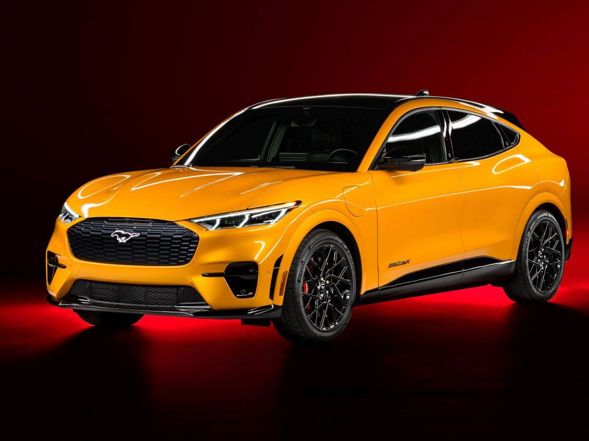  3 2023 Mustang Mach-E GT Performance Edition Nite Pony Package _ Foto Ford.jpg - Ford 