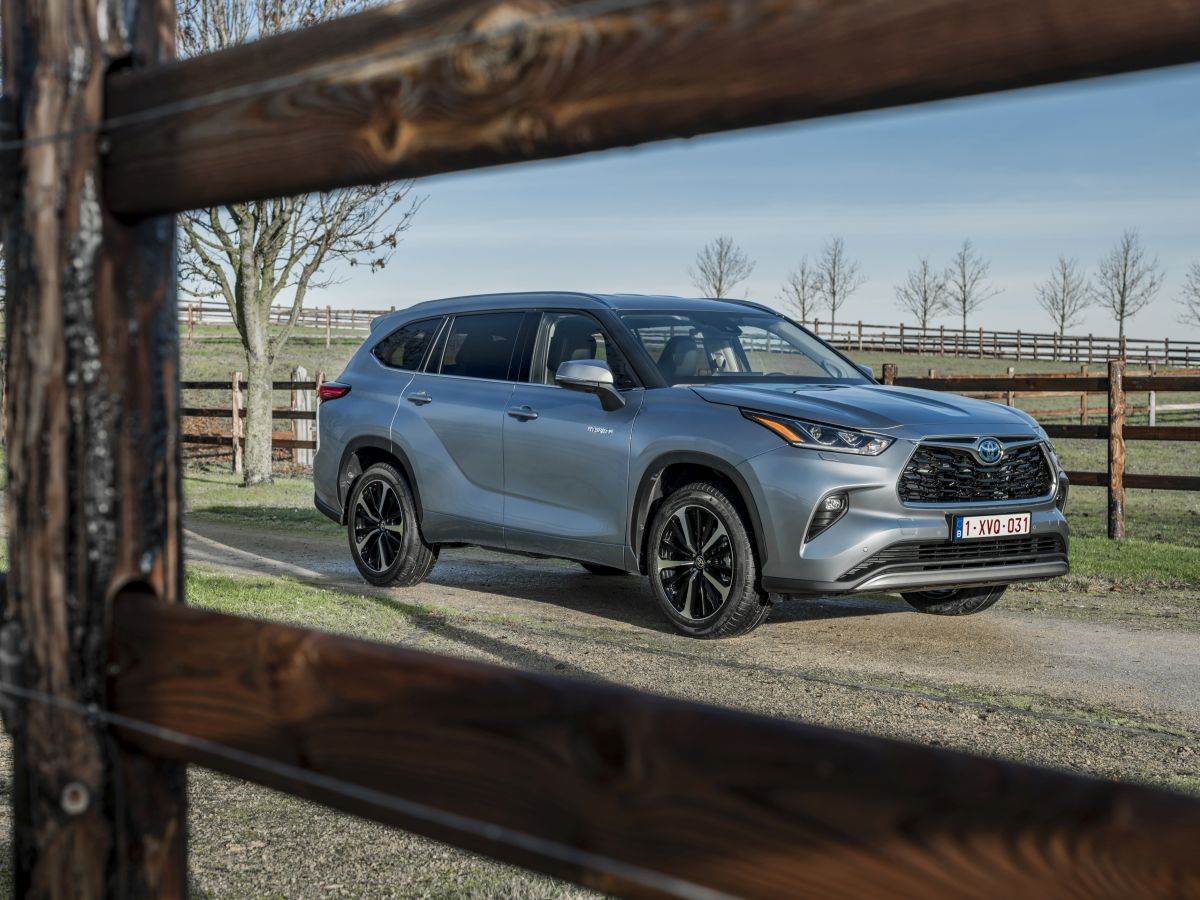 Toyota Highlander _ Foto Toyota.jpg Toyota Highlander _ Foto Toyota.jpg