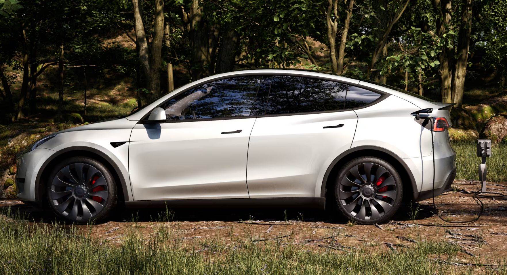  Tesla Model Y _ Foto Tesla (7).jpg 