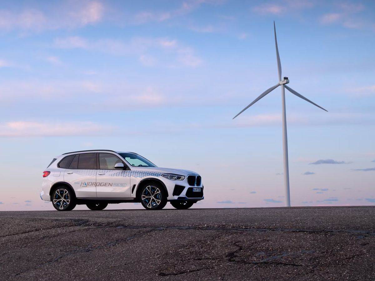  BMW iX5 Hydrogen _ Foto BMW (5).jpg 