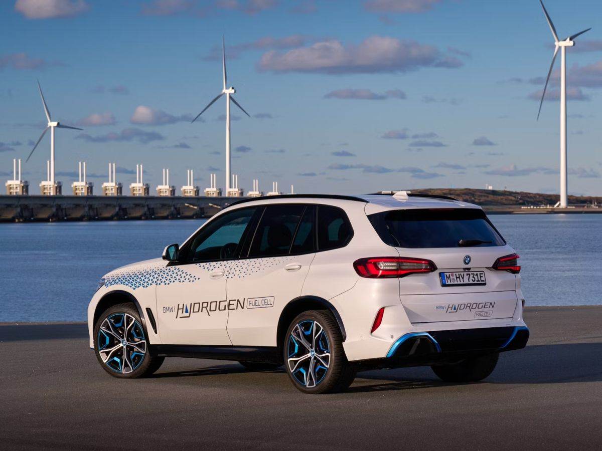  BMW iX5 Hydrogen _ Foto BMW (8).jpg - BMW 