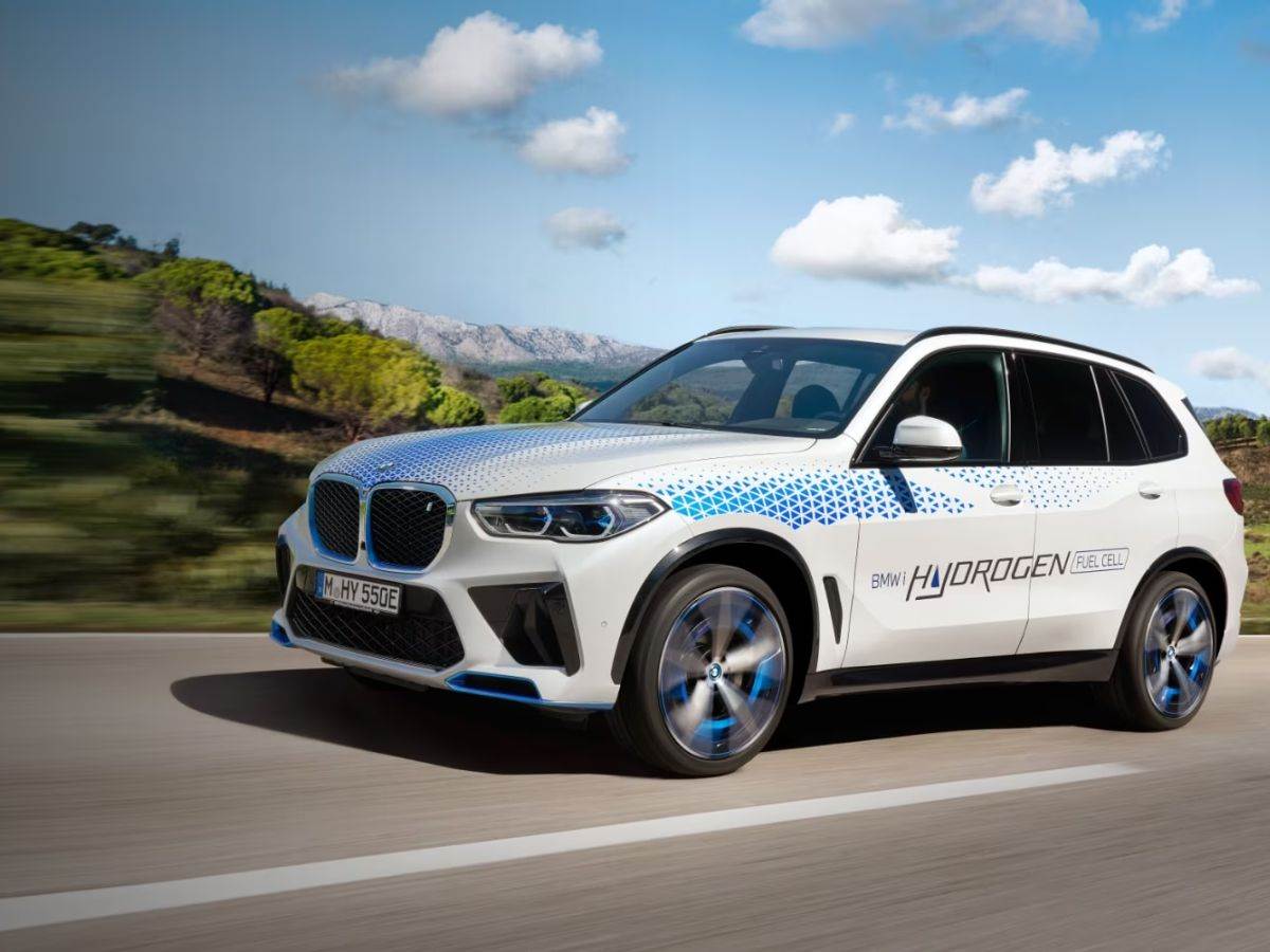  BMW iX5 Hydrogen _ Foto BMW (9).jpg - BMW 