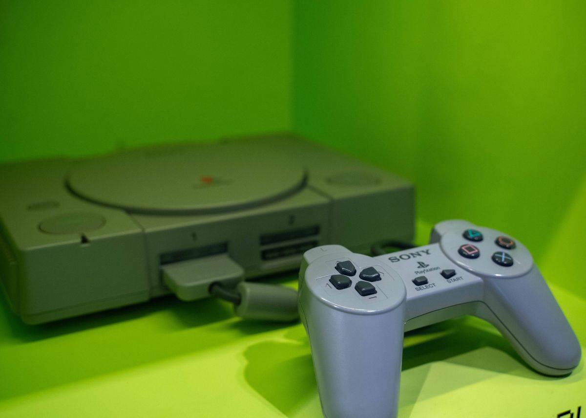  Sony PlayStation konzola _ Foto Profimedia.jpg - Eibner-Pressefoto/Jonas Lohrmann / imago stock&people / Profimedia 