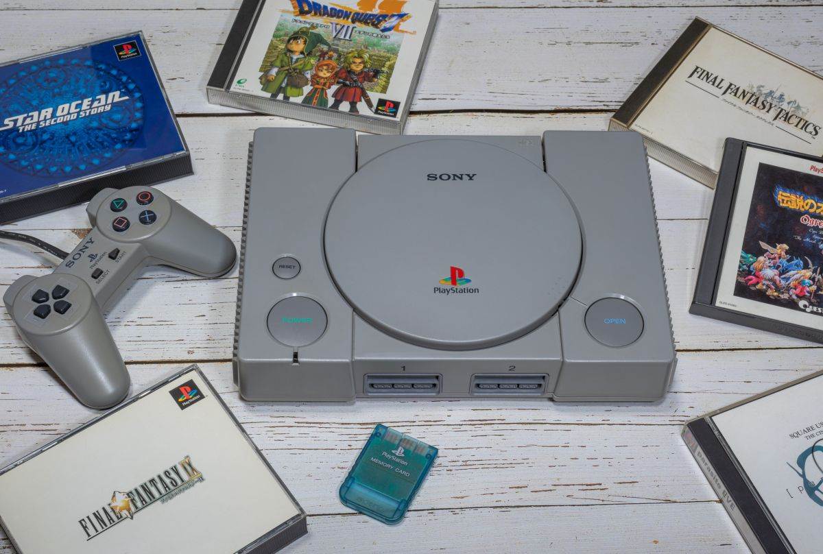  Sony PlayStation konzola _ Foto Shutterstock (2).jpg - Shutterstock 