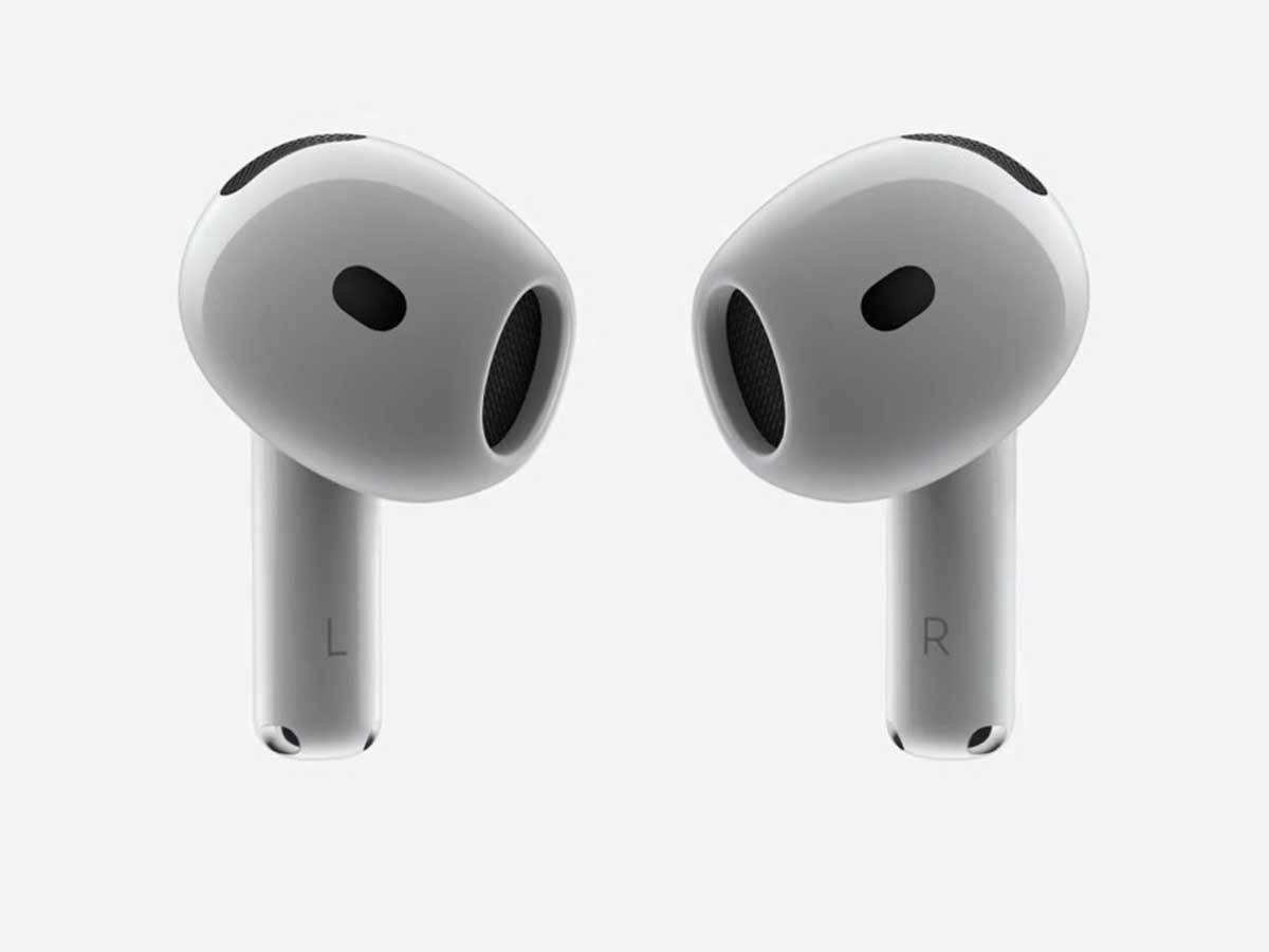 Apple AirPods 4 2.jpg - YouTube / Apple   Apple AirPods 4 2.jpg - YouTube / Apple