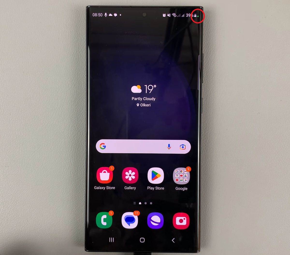 Telefon _ zelena lampica _ Foto YouTube WebPro Education.jpg   Telefon _ zelena lampica _ Foto YouTube WebPro Education.jpg