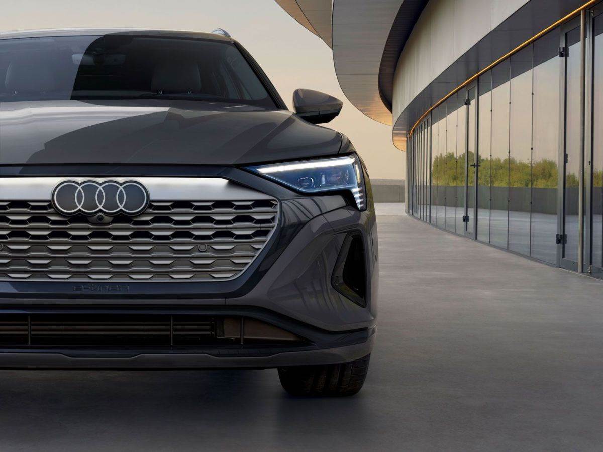  Audi Q8 e-Tron _ Foto Audi (1).jpg 