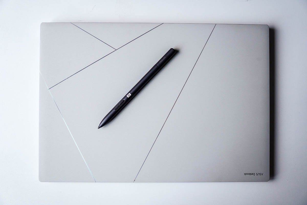  1 ASUS Zenbook S 16 UM5606w_smartlife_stefan_stojanovic_ (18).jpg - SmartLife / Stefan Stojanović 