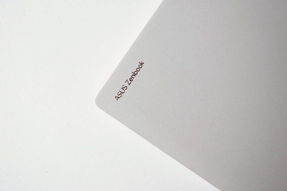  1 ASUS Zenbook S 16 UM5606w_smartlife_stefan_stojanovic_ (10).jpg - SmartLife / Stefan Stojanović 