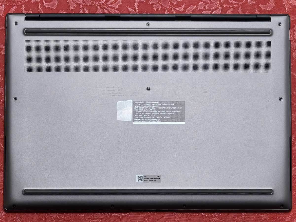  Zenbook S 14 UX5406 1.jpg - SmartLife / Ilija Baošić 