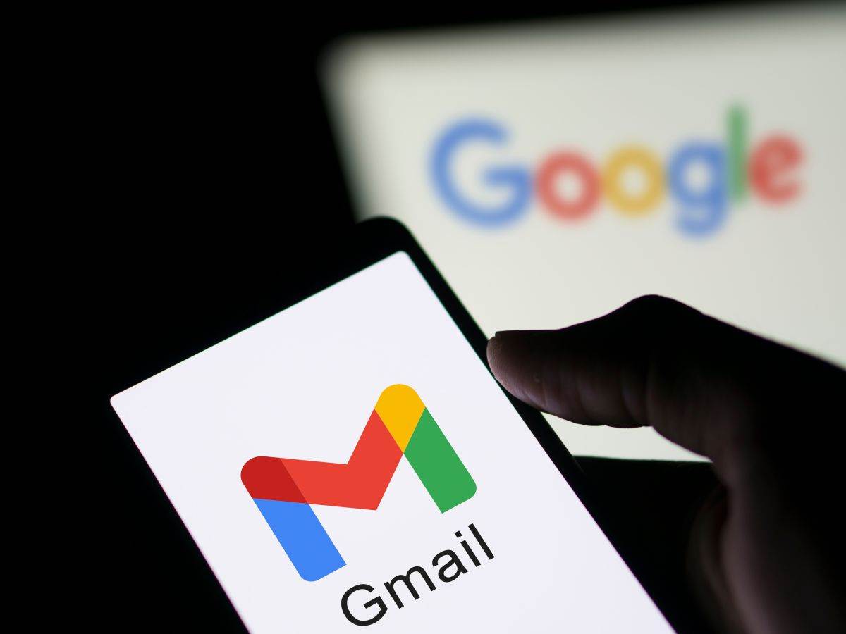 Google Gmail _ telefon _ kompjuter _ Foto Shutterstock (1).jpg Google Gmail _ telefon _ kompjuter _ Foto Shutterstock (1).jpg