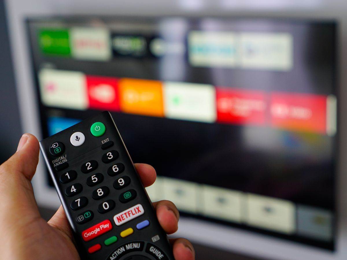 Pametni televizor _ Android TV _ Foto Shutterstock.jpg Pametni televizor _ Android TV _ Foto Shutterstock.jpg