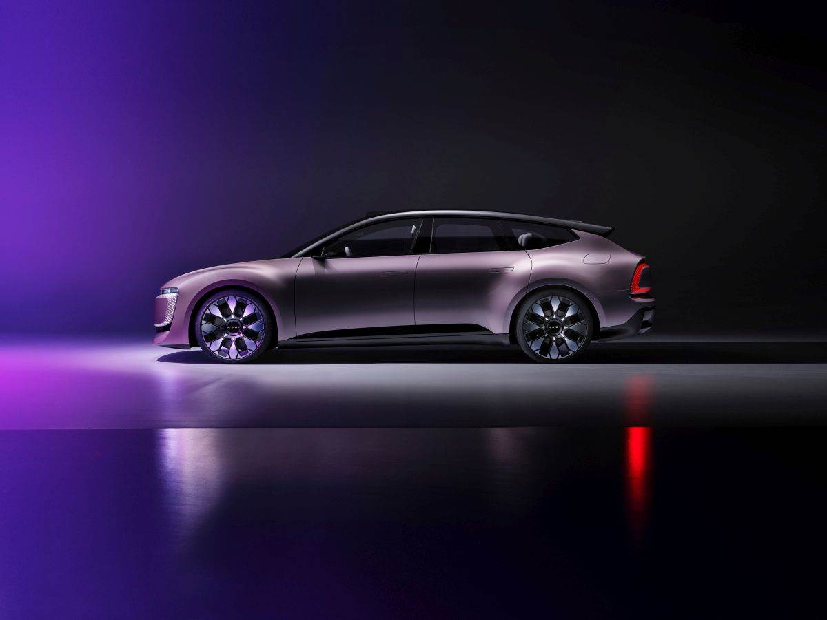  AUDI E _ Foto AUDI (4).jpg - AUDI AG 