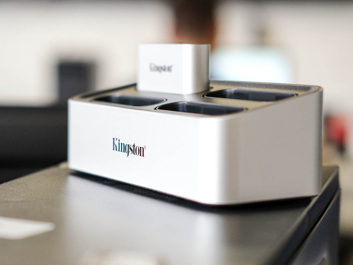 Kingston Workflow Station 1.jpg - Stefan Stojanović   Kingston Workflow Station 1.jpg - Stefan Stojanović