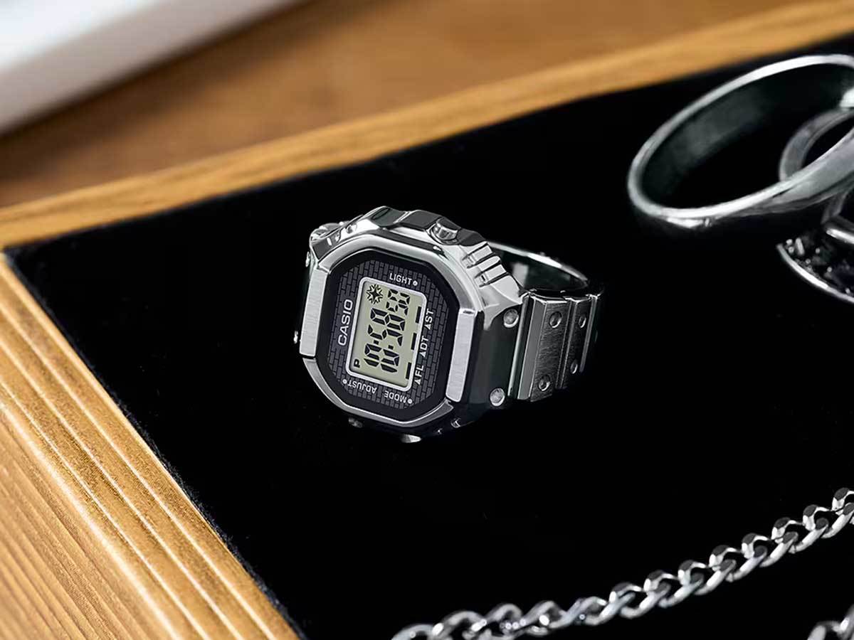  CASIO CRW-001-1JR prsten 