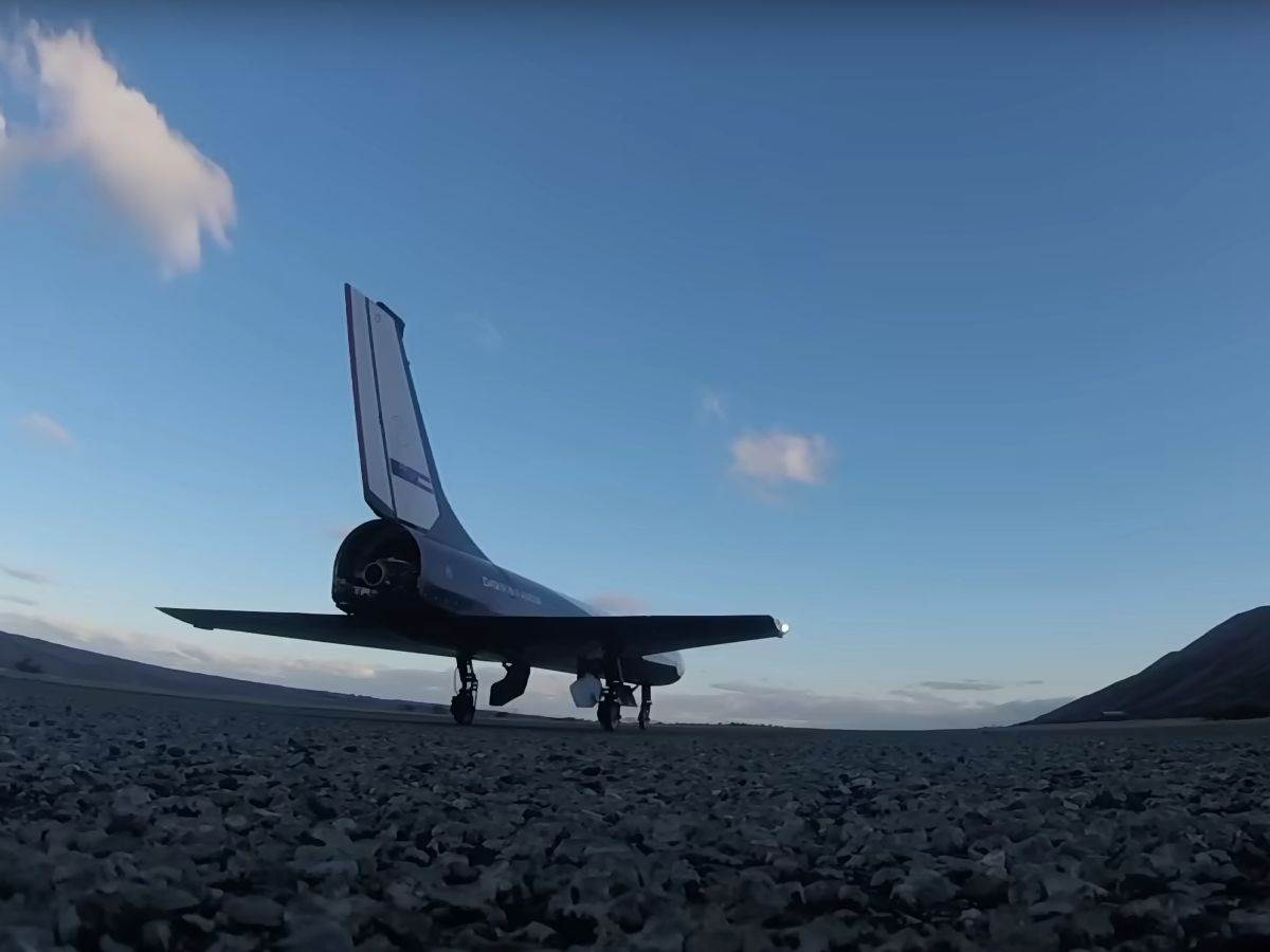  Mk-II Aurora _ avion na raketni pogon _ prvi let _ Foto YouTube Dawn Aerospace (4).jpg - YouTube / Dawn Aerospace 