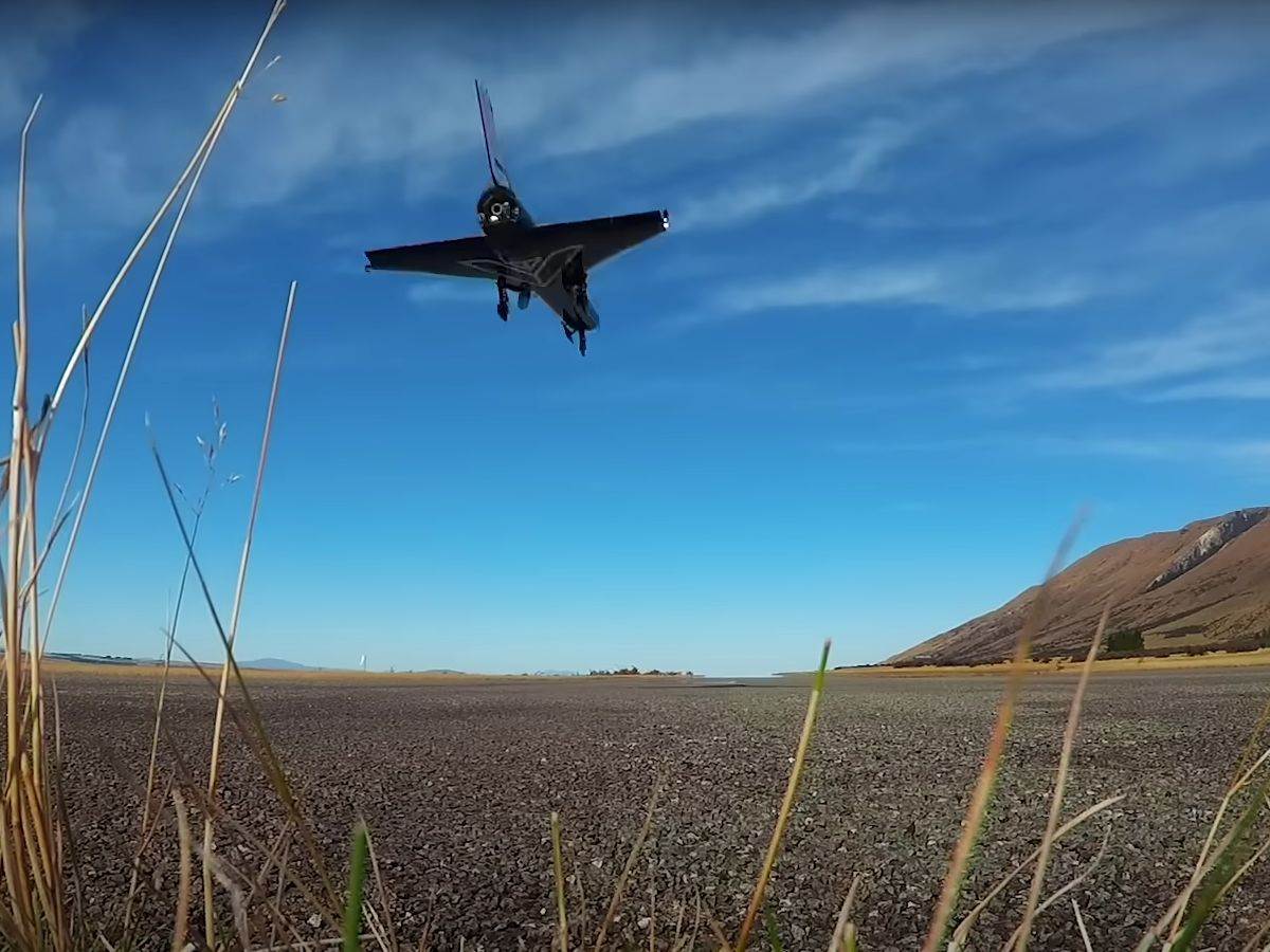  Mk-II Aurora _ avion na raketni pogon _ prvi let _ Foto YouTube Dawn Aerospace (10).jpg - YouTube / Dawn Aerospace 