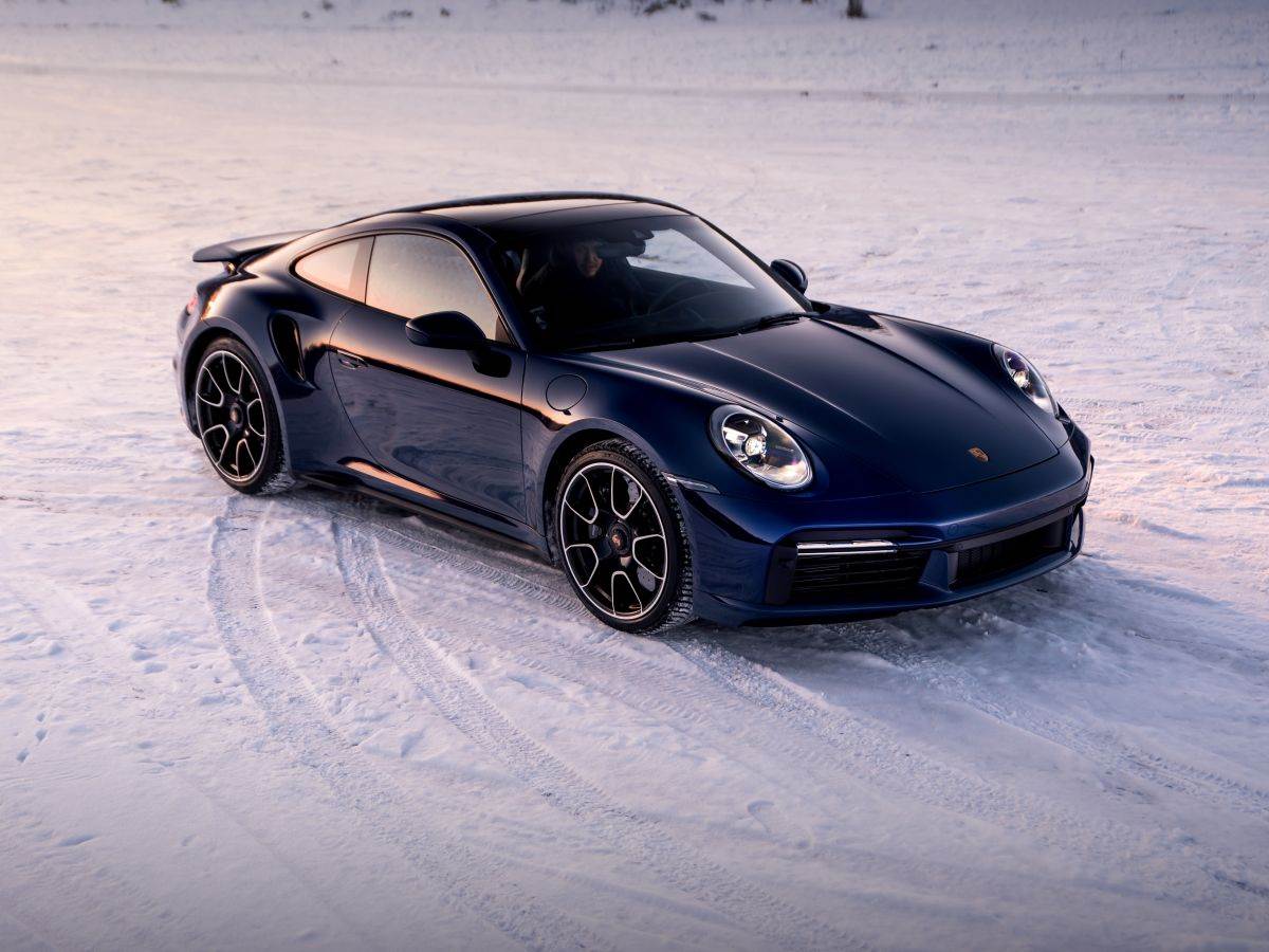 Porsche 911 Turbo S (992) _ Foto Shutterstock.jpg Porsche 911 Turbo S (992) _ Foto Shutterstock.jpg